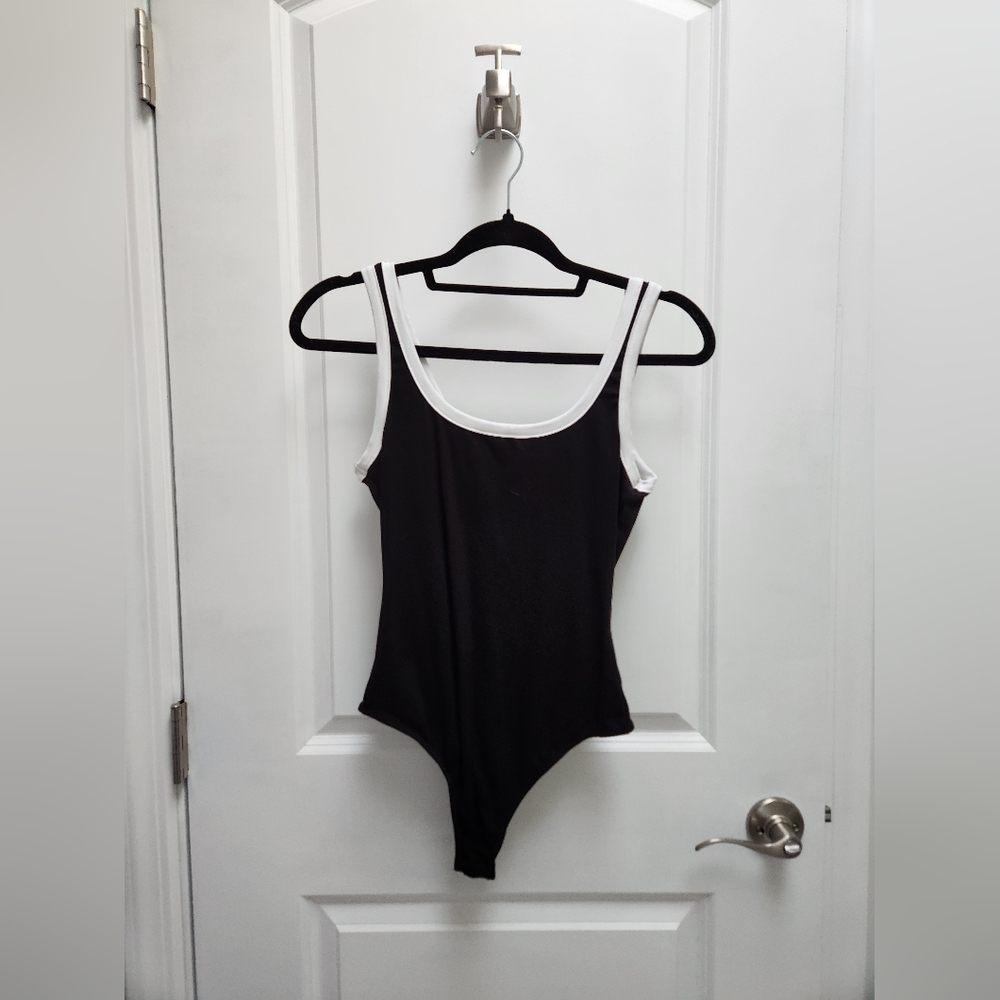 NWT LULUS Black & White Bodysuit